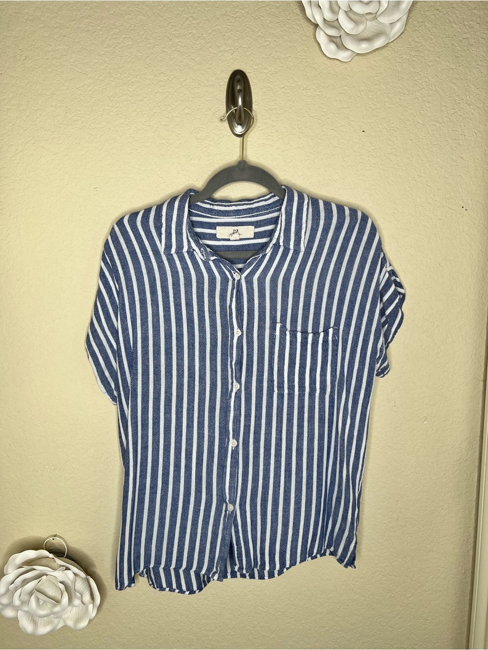 NTM: Thread & Supply Navy White Striped Linen Blend Button Front Shirt Medium
